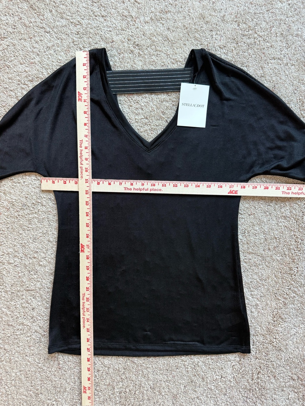 NWT Stella & Dot Black V-Neck Long Sleeve Top with Metallic Strap Detail Size M - Picture 2 of 5